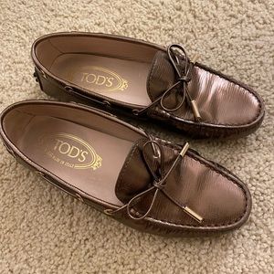Women Tod’s moccasin shoe